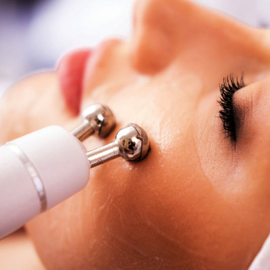 V8 Microcurrent Facial
